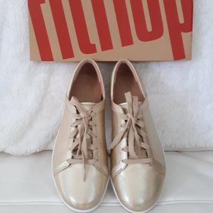 Brand New Fitflop SPORTY II Leather Sneakers Sz8